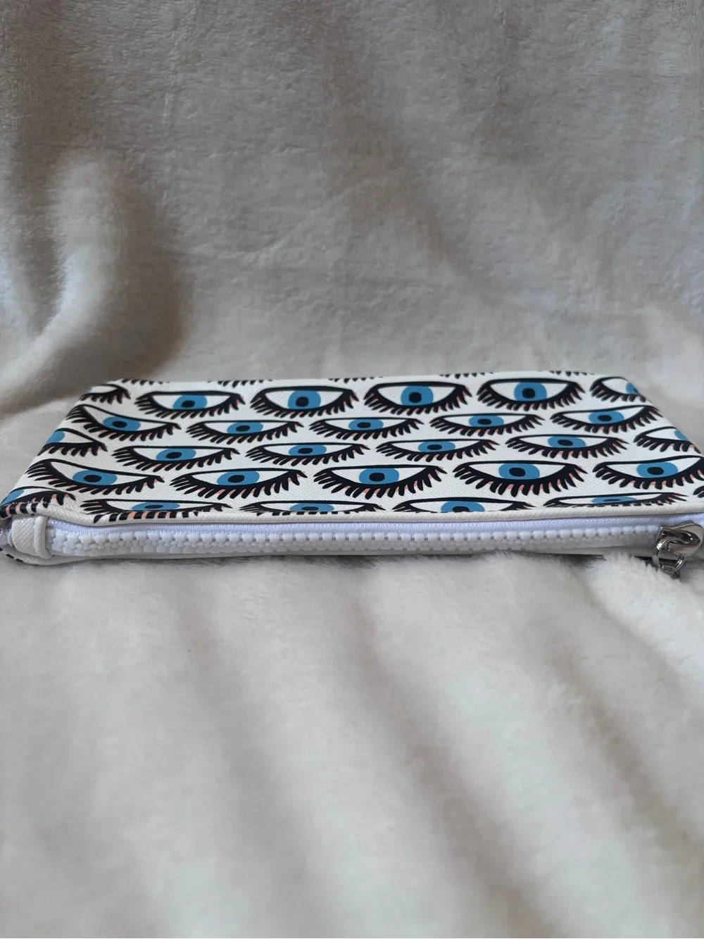 Bobbi Brown Evil Eye Print Cosmetic Bag Makeup Pouch NWOT Travel Beauty Bag